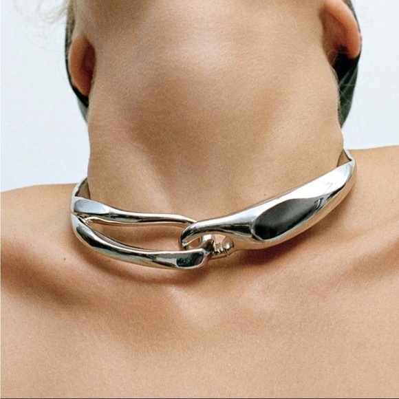 Silver Metal Asymmetrical Necklace - Picture 3 of 13